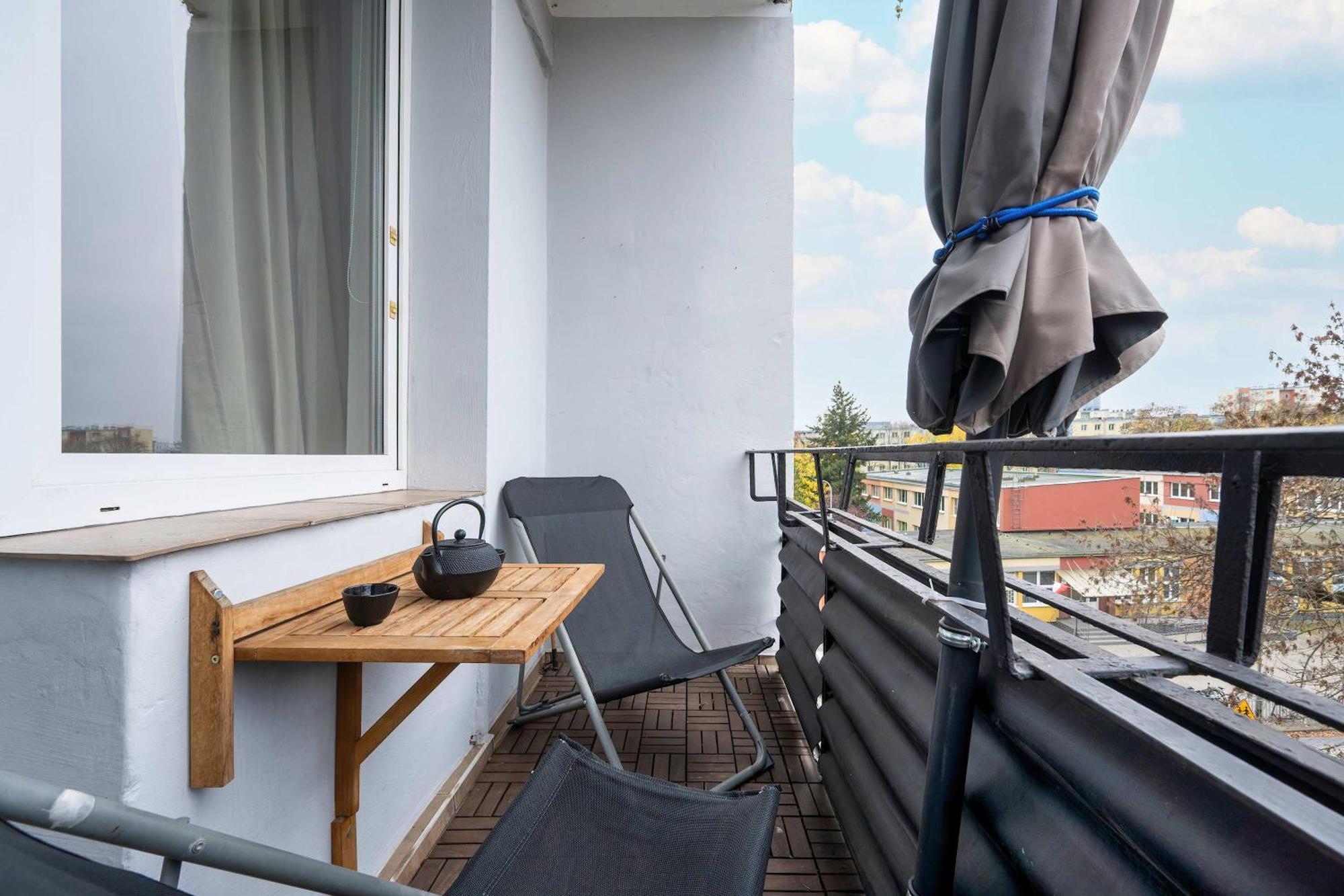 Pawlowa Stylish Apartment With Balcony & Home Office Wroclaw By Noclegi Renters المظهر الخارجي الصورة