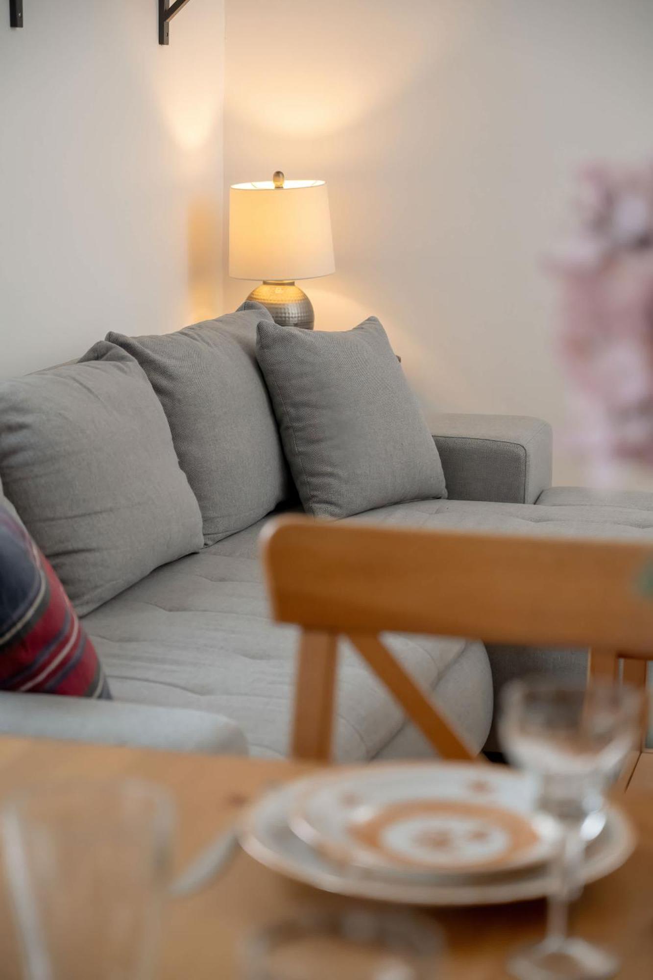 Pawlowa Stylish Apartment With Balcony & Home Office Wroclaw By Noclegi Renters المظهر الخارجي الصورة
